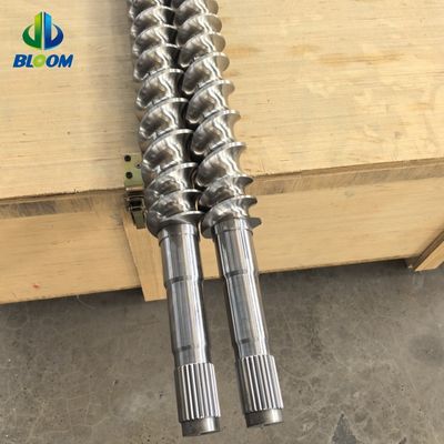 Qualität  High Temperature Resistant Customizable Extruder Shaft with Nickel Chrome Tungsten Composite Liner for PEEK PVDF Production Fabrik