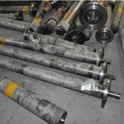Sprühen Sie schweißende einzelne Extruder-Schraube und Fass für PVC-Verdrängung