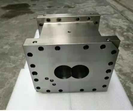 Volle Schrauben-und Fass-HDPE-Extruder-Ersatzteile Intermeshing bimetallische
