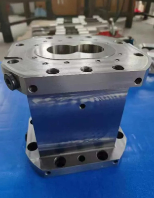 Verschleißbeständiges Schwerlastfass für die Extrusion von Rohren mit großem Durchmesser