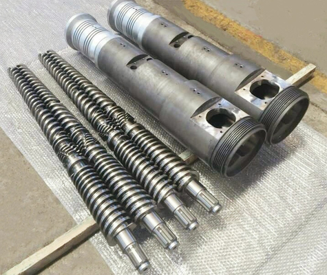 SPC-Boden-Extrusionsmaschine Ersatzteil Nitriert oder Bimetall Fass und Schraube