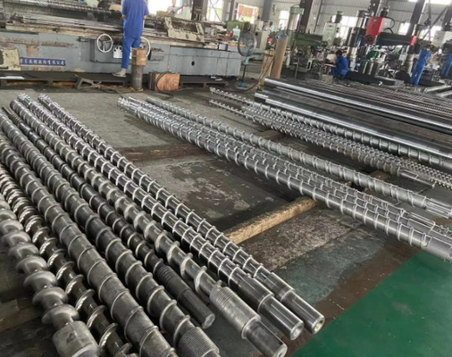 SPC-Boden-Extrusionsmaschine Ersatzteil Nitriert oder Bimetall Fass und Schraube
