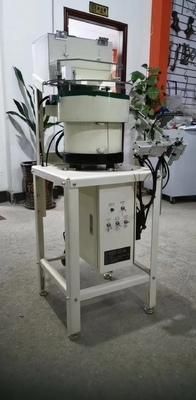 Industrieausrüstung Automatische Nuss-Füttermaschine Vibrationsschüssel-Füttermaschine In-Spot-Schweißen