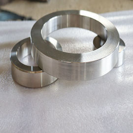 Inconel 625 fertigte Ventil-Versammlungs-Teil-Stahllegierung geschmiedeten Ärmel für Schiffbau besonders an