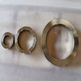 Inconel 625 fertigte Ventil-Versammlungs-Teil-Stahllegierung geschmiedeten Ärmel für Schiffbau besonders an