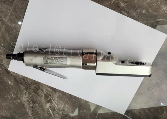 Polnische Kappen-pneumatischer Spitzen-Aufbereiter mit einem gesetzten Schneider und Halter